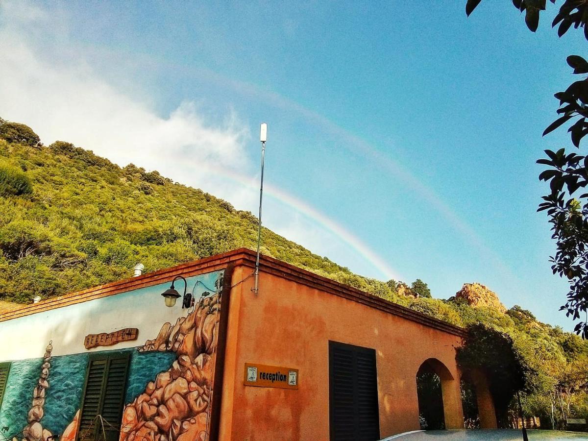 New Camping Coccorrocci Marina di Gairo Luaran gambar
